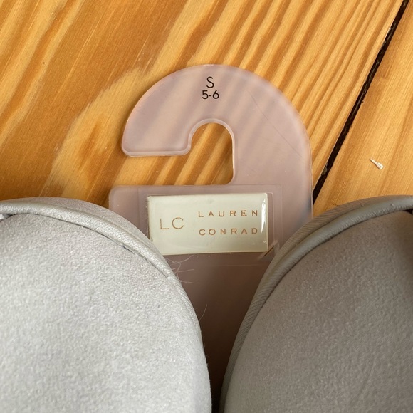 Lauren Conrad Slippers - Picture 7 of 9